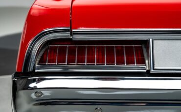 Oldsmobile-Delta-88-1967-Convertible-28