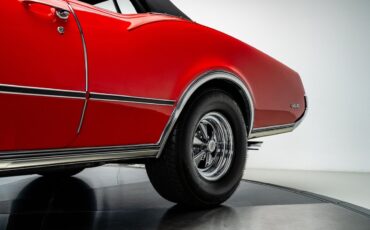 Oldsmobile-Delta-88-1967-Convertible-31