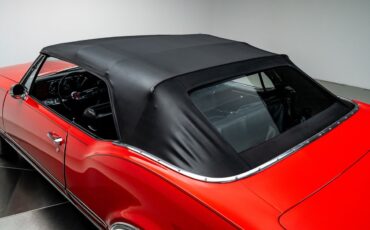 Oldsmobile-Delta-88-1967-Convertible-33