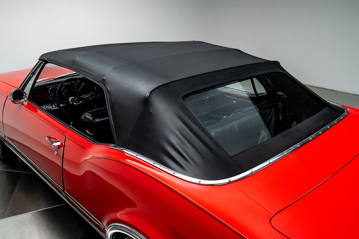 Oldsmobile-Delta-88-1967-Convertible-33