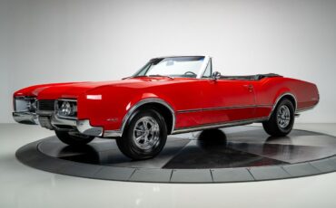 Oldsmobile-Delta-88-1967-Convertible-5
