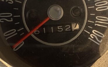 Oldsmobile-Delta-88-1968-Gold-Gold-15