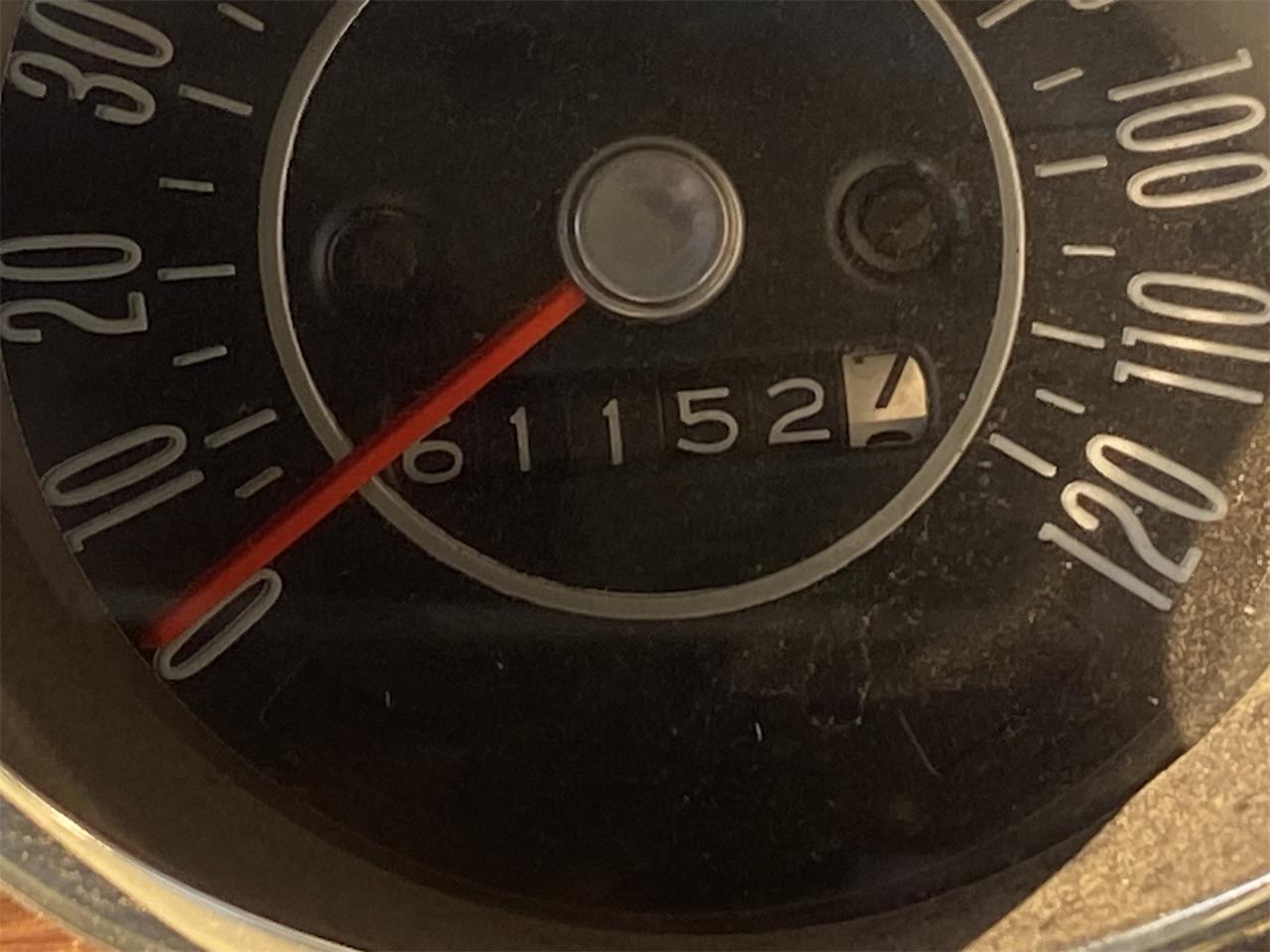 Oldsmobile-Delta-88-1968-Gold-Gold-15