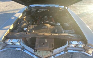 Oldsmobile-Delta-88-1968-Gold-Gold-5