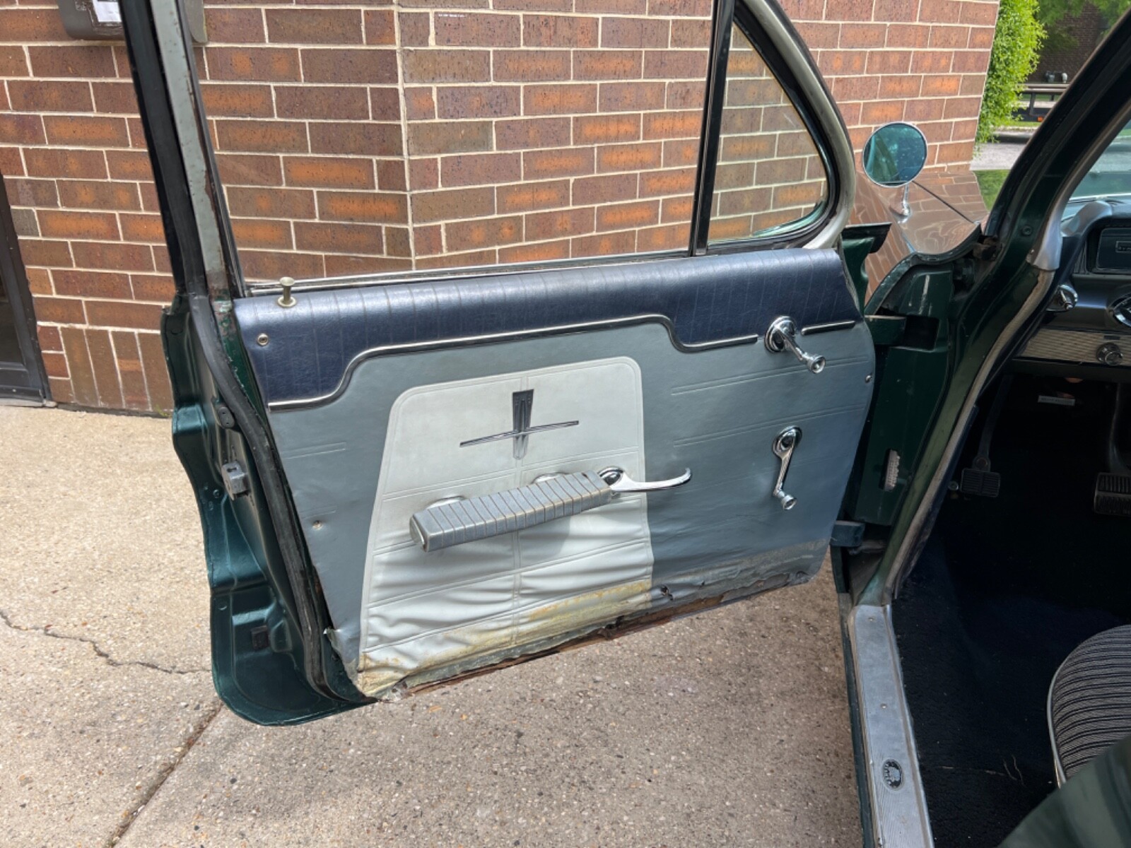 Oldsmobile-Dynamic-88-1961-Limousine-15