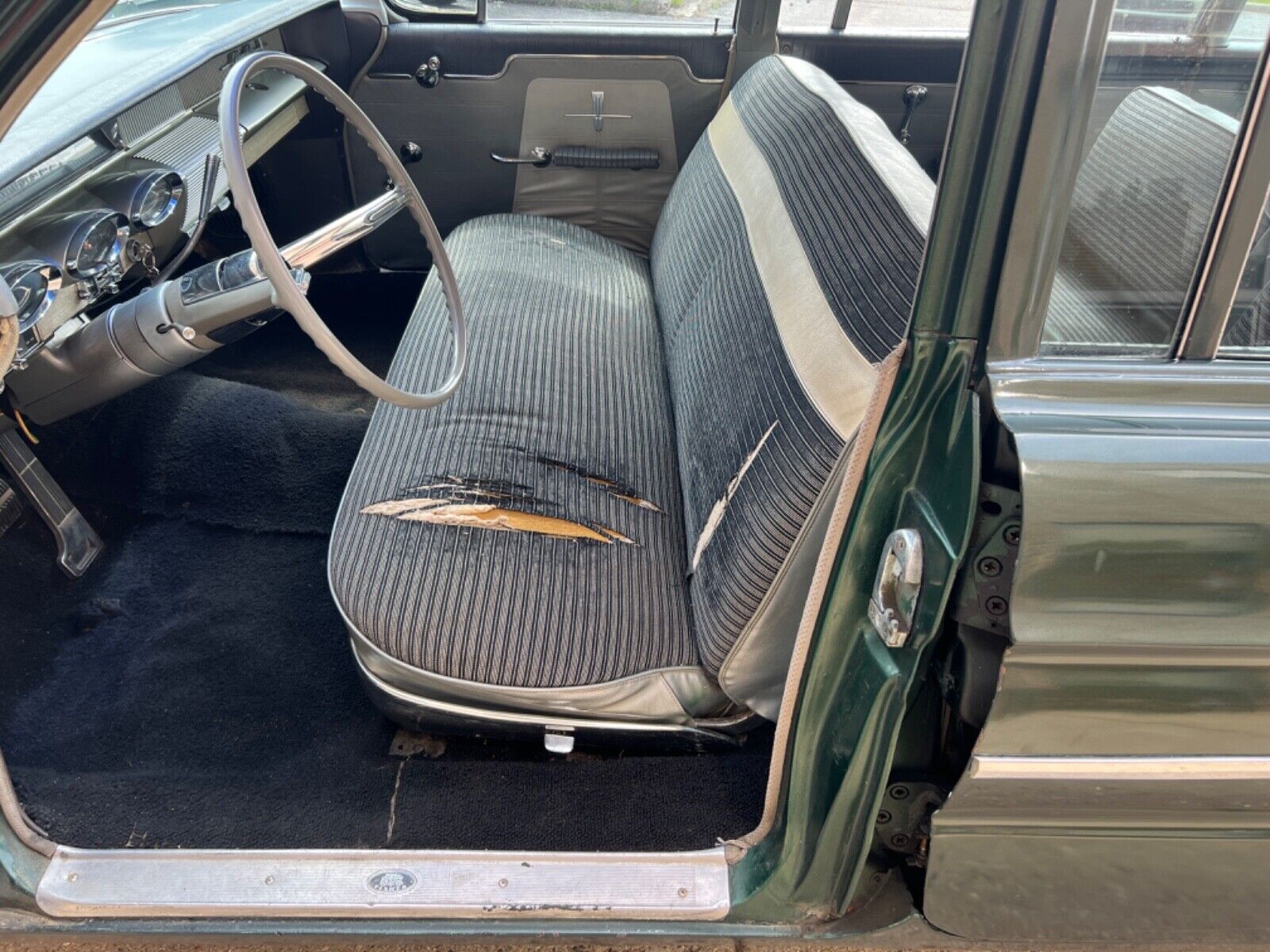 Oldsmobile-Dynamic-88-1961-Limousine-17