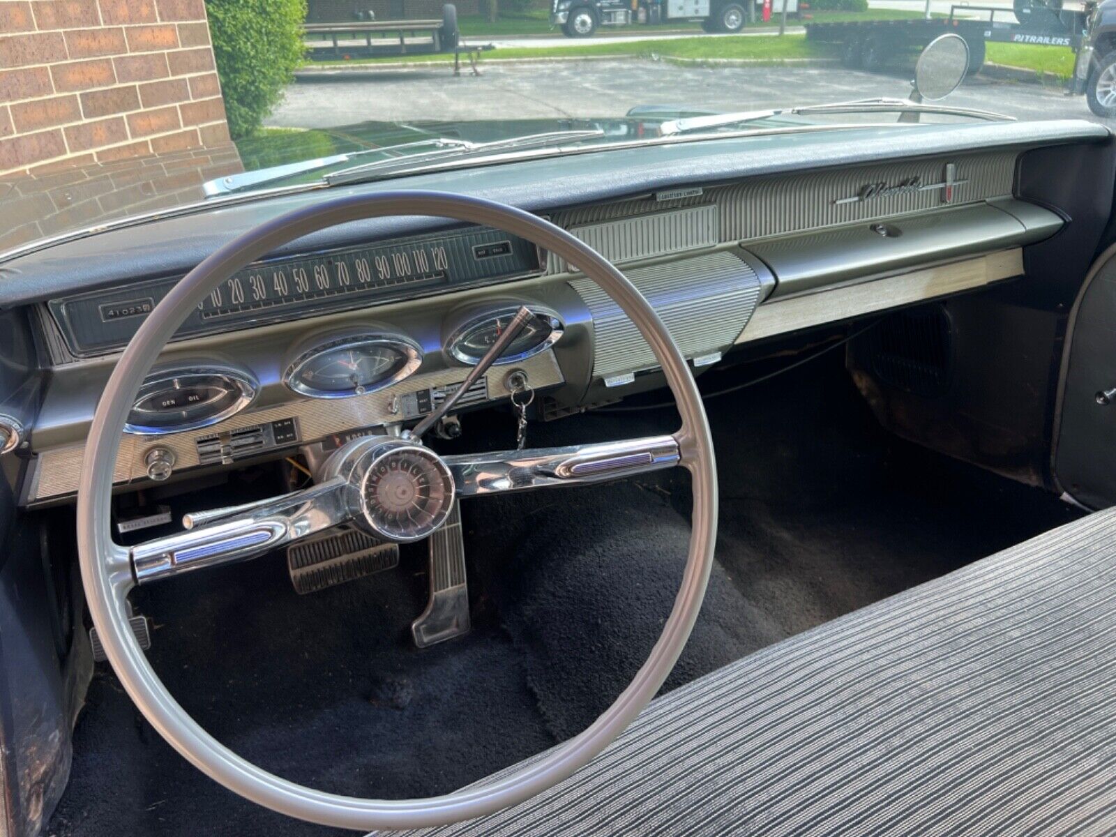 Oldsmobile-Dynamic-88-1961-Limousine-18