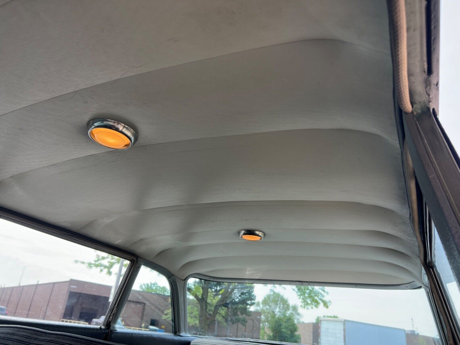 Oldsmobile-Dynamic-88-1961-Limousine-21