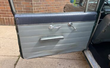 Oldsmobile-Dynamic-88-1961-Limousine-22