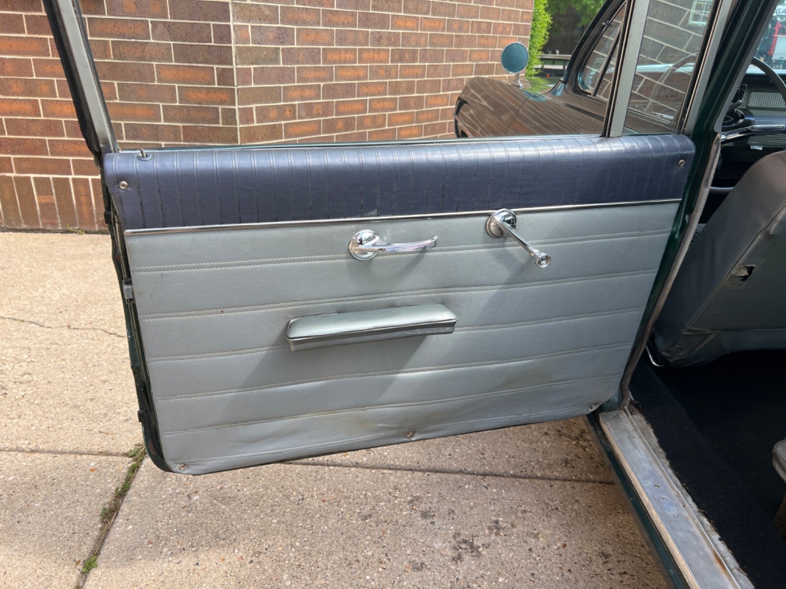 Oldsmobile-Dynamic-88-1961-Limousine-22