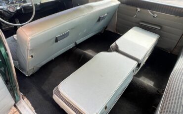 Oldsmobile-Dynamic-88-1961-Limousine-25