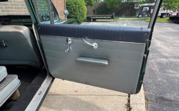 Oldsmobile-Dynamic-88-1961-Limousine-26