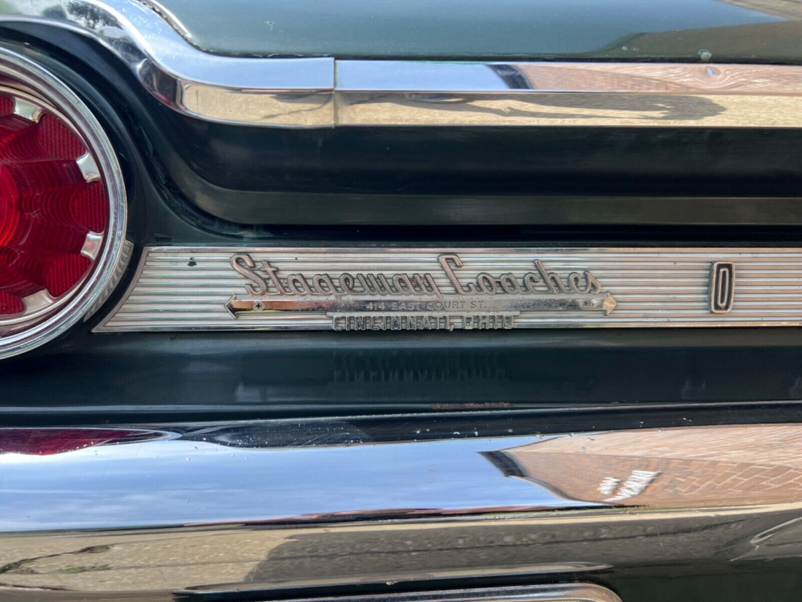 Oldsmobile-Dynamic-88-1961-Limousine-33