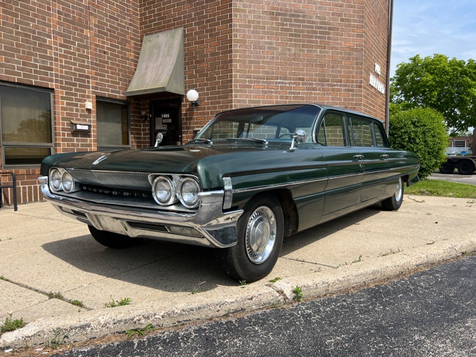 Oldsmobile-Dynamic-88-1961-Limousine
