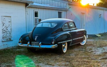 Oldsmobile-Ninety-Eight-1948-Fastback-1