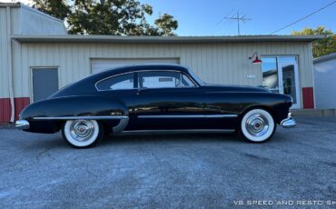 Oldsmobile-Ninety-Eight-1948-Fastback-3