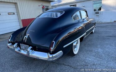 Oldsmobile-Ninety-Eight-1948-Fastback-4