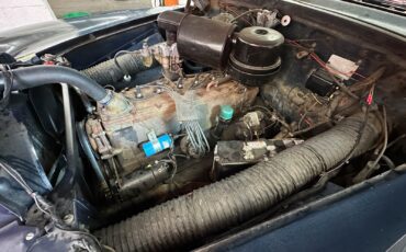 Oldsmobile-Ninety-Eight-1948-Fastback-9