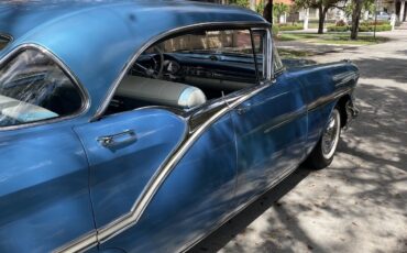 Oldsmobile-Ninety-Eight-1957-Sedan-13