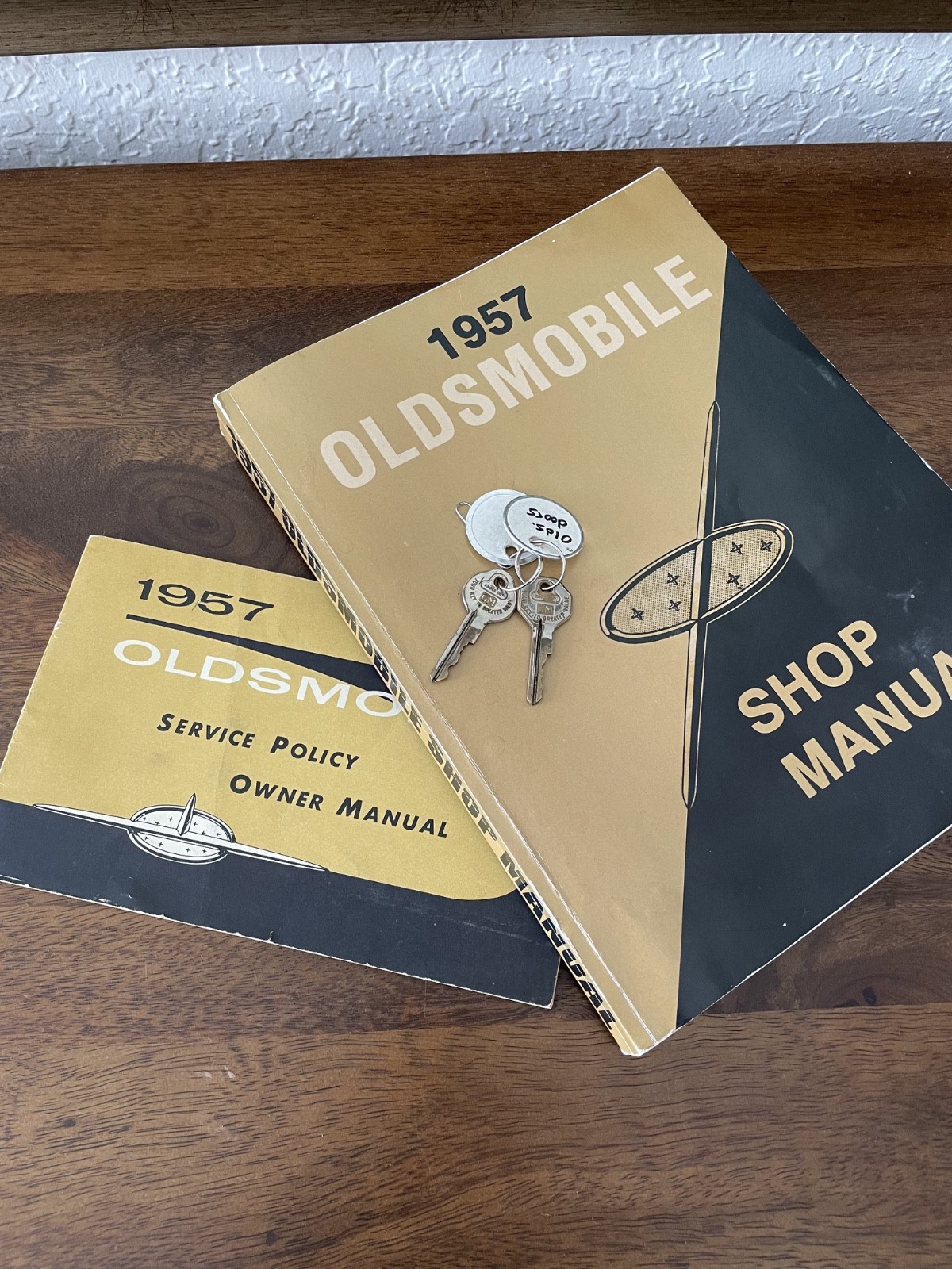 Oldsmobile-Ninety-Eight-1957-Sedan-19