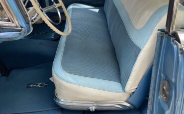 Oldsmobile-Ninety-Eight-1957-Sedan-9