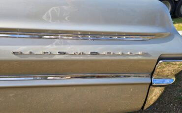 Oldsmobile-Ninety-Eight-1962-Convertible-31