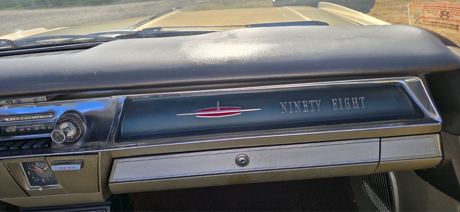 Oldsmobile-Ninety-Eight-1962-Convertible-35