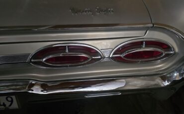 Oldsmobile-Ninety-Eight-1962-Convertible-7