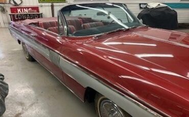 Oldsmobile-Starfire-1962-12