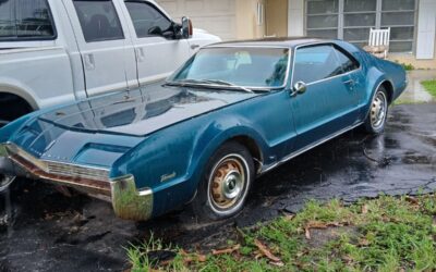Oldsmobile Toronado 1966 Coupe