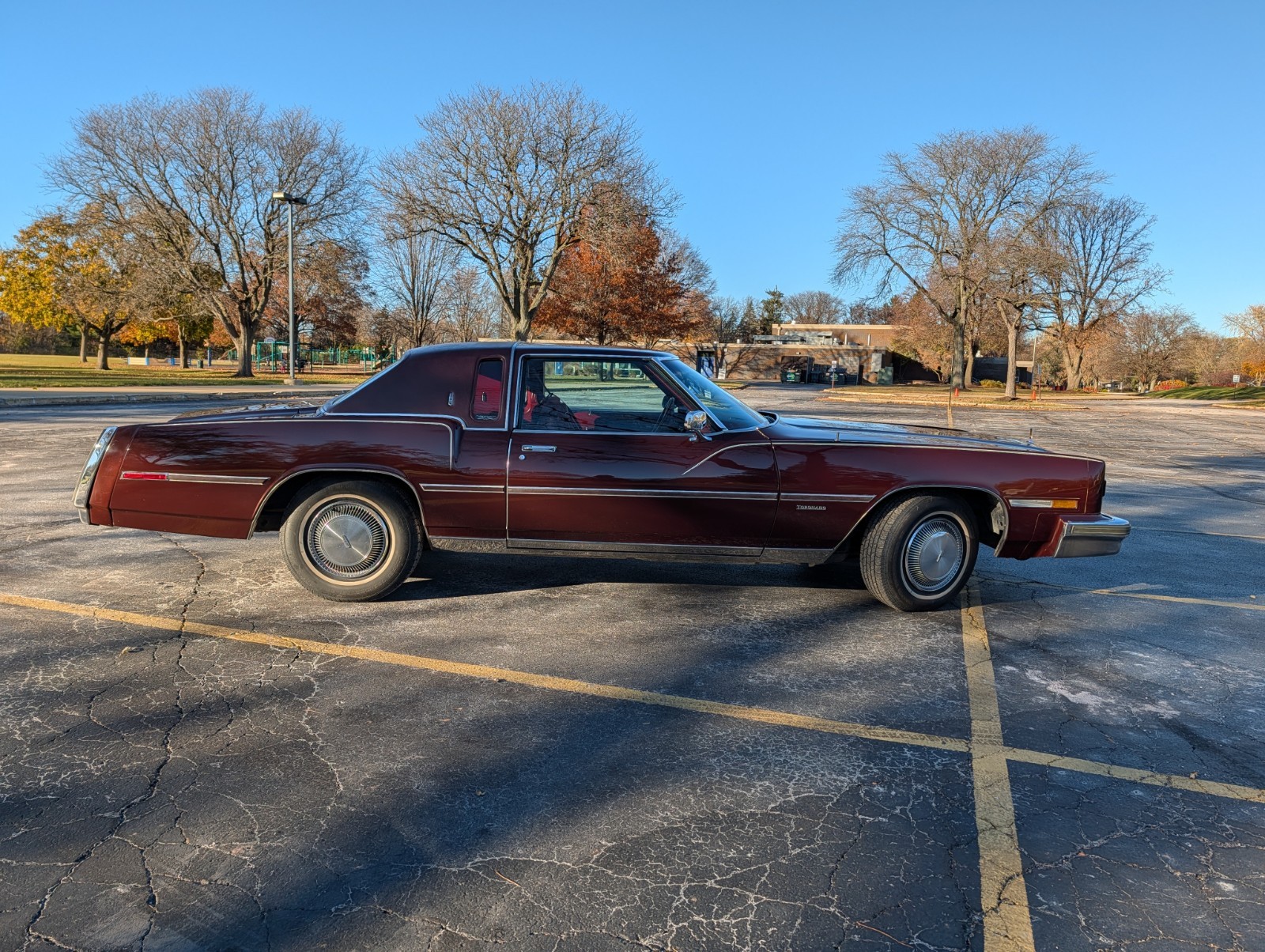 Oldsmobile-Toronado-1978-Coupe-5