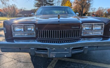 Oldsmobile-Toronado-1978-Coupe-7