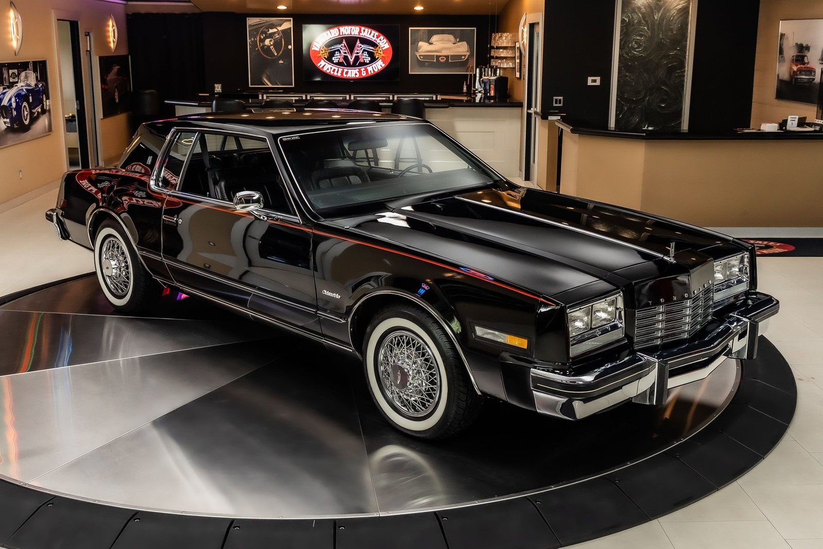 Oldsmobile-Toronado-1979-Coupe-10