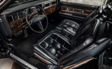 Oldsmobile-Toronado-1979-Coupe-2