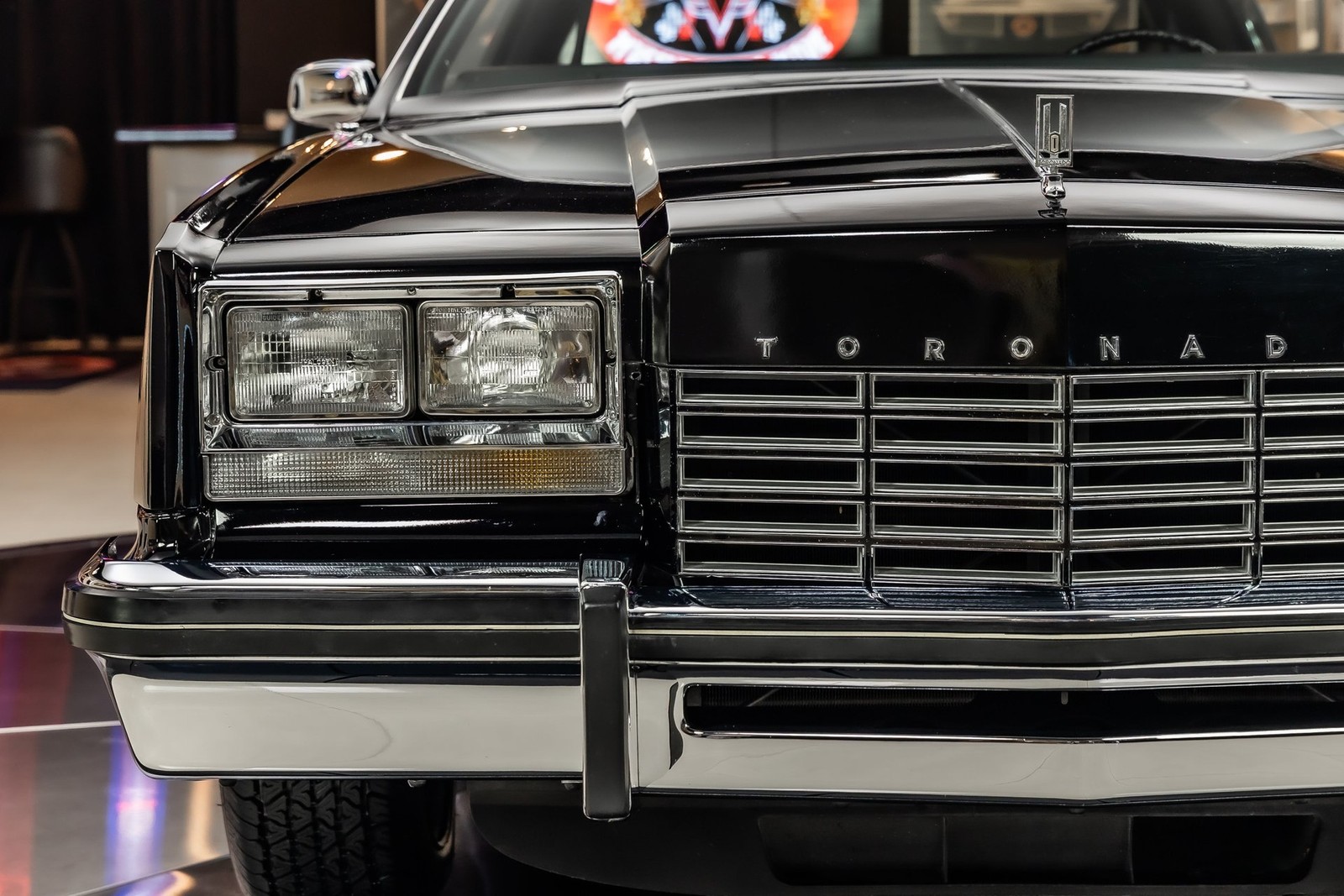 Oldsmobile-Toronado-1979-Coupe-20