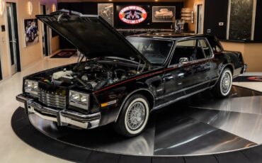 Oldsmobile-Toronado-1979-Coupe-6