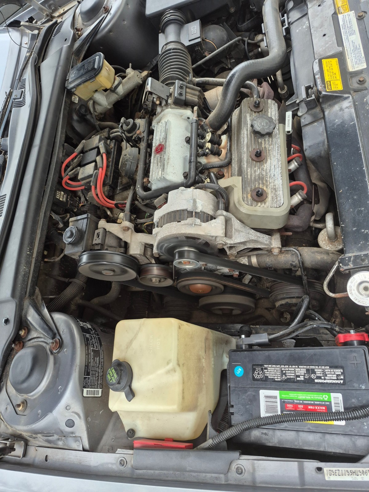 Oldsmobile-Toronado-1987-Coupe-18