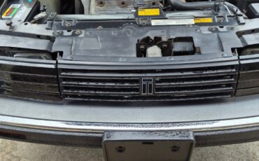 Oldsmobile-Toronado-1987-Coupe-19