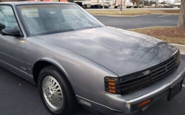 Oldsmobile-Toronado-1987-Coupe-5