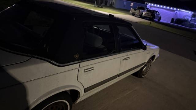 Oldsmobile-ciera-1996-white-5