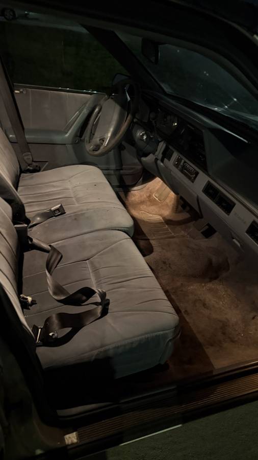 Oldsmobile-ciera-1996-white-6