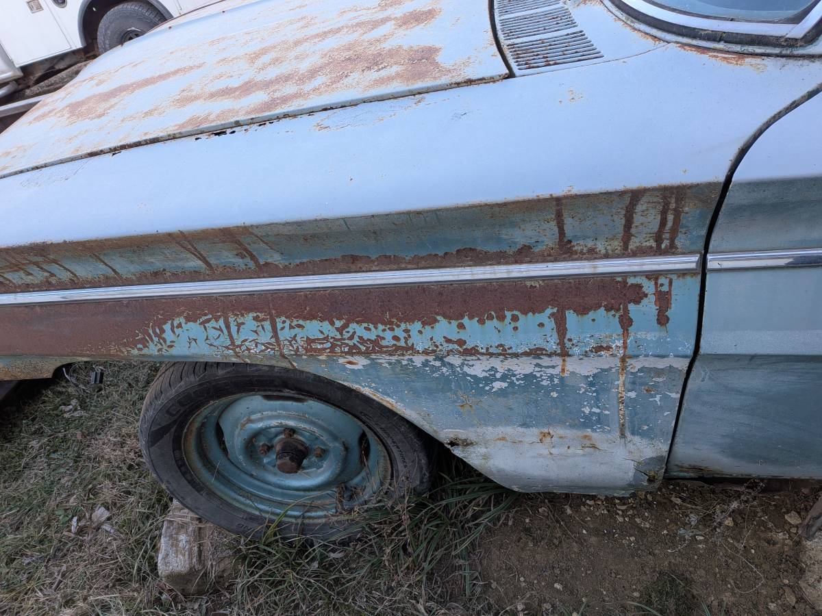 Oldsmobile-cutlass-1962-green-10