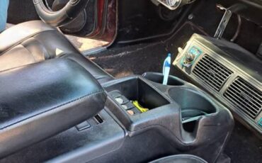 Oldsmobile-cutlass-1965-custom-1