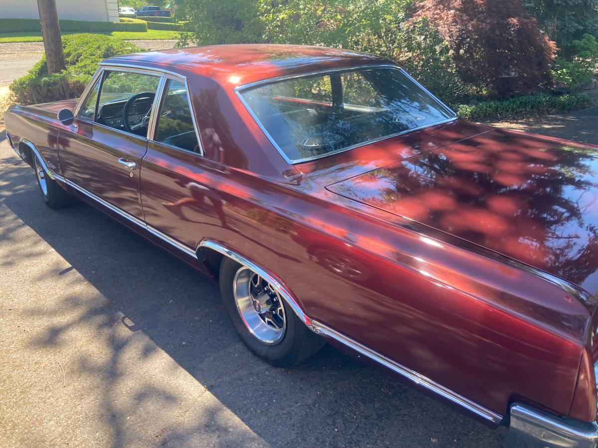 Oldsmobile-cutlass-1965-custom-10