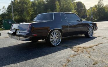 Oldsmobile-cutlass-1988-2