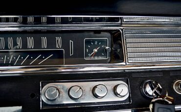 Oldsmobile-cutlass-convertible-1964-22