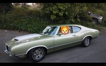 Oldsmobile-cutlass-s-1972-green-2