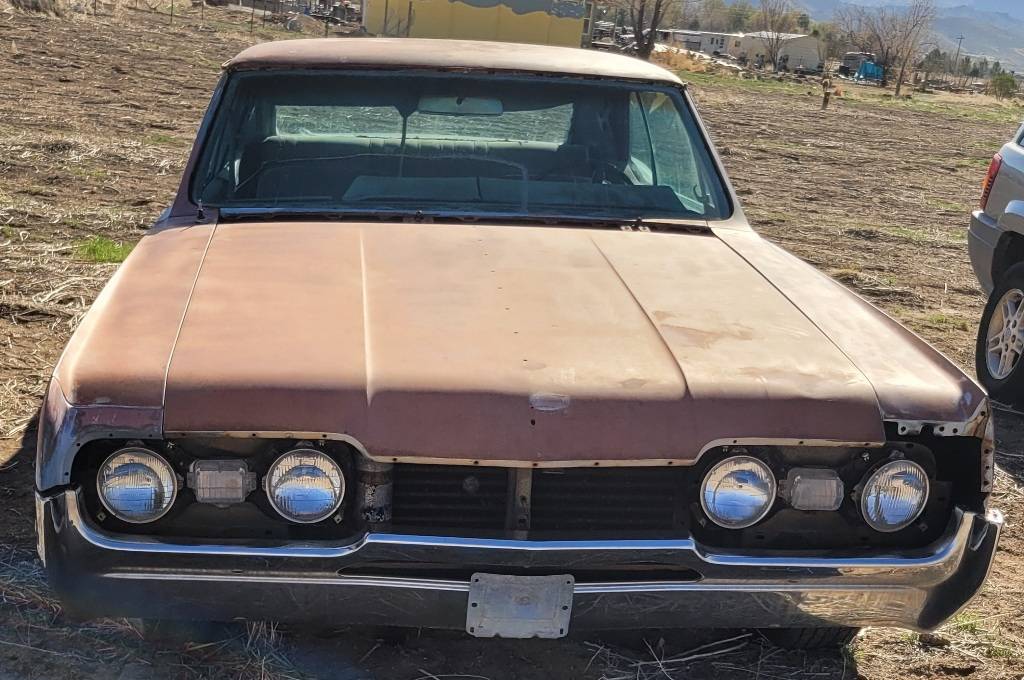 Oldsmobile-cutlass-supreme-1967-1