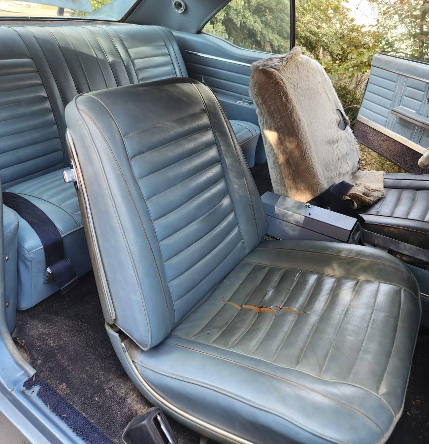 Oldsmobile-cutlass-supreme-1967-blue-12