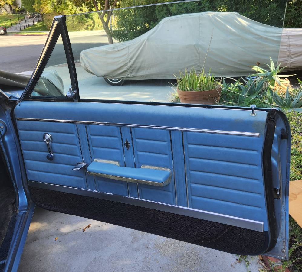 Oldsmobile-cutlass-supreme-1967-blue-4